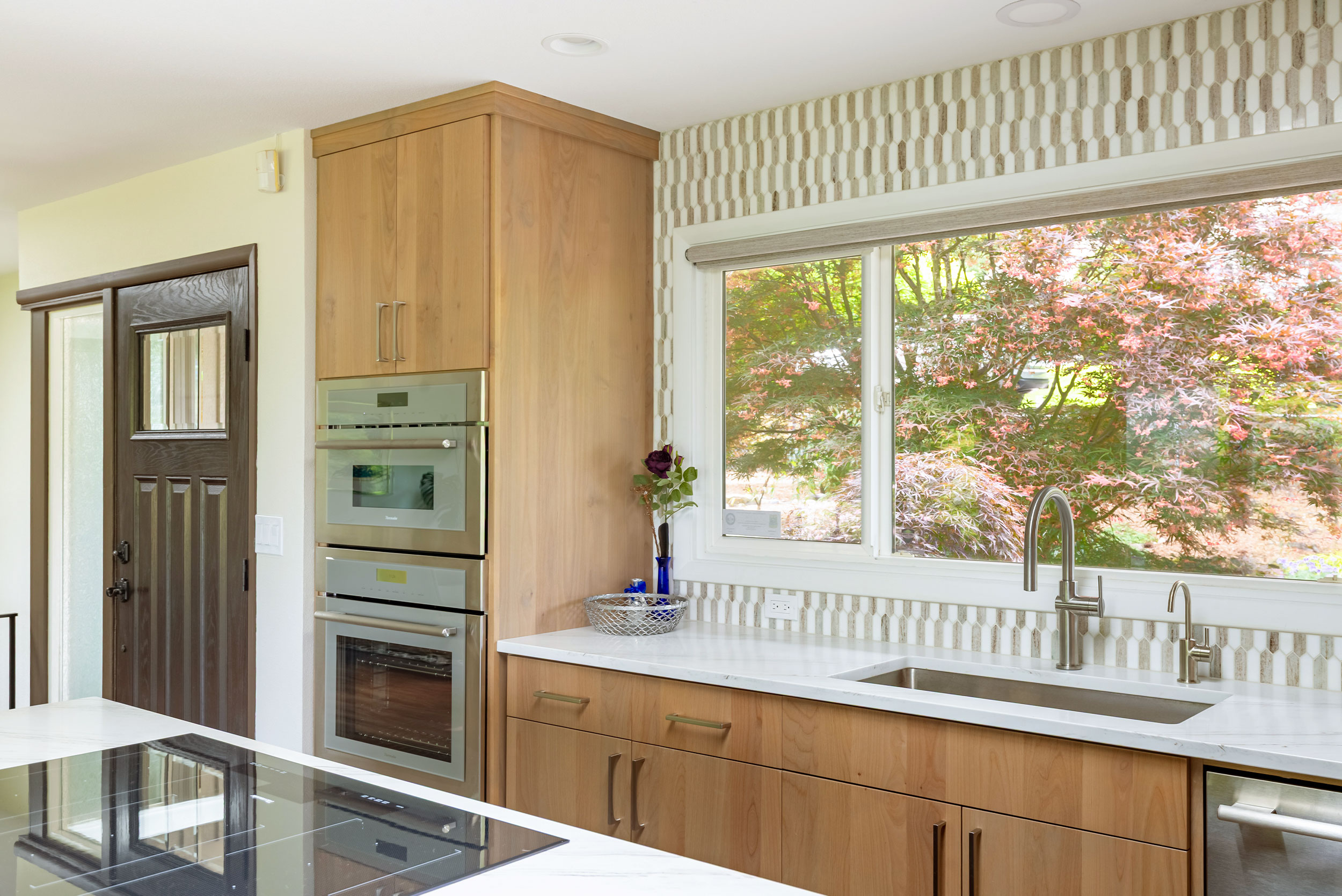 Whole Home Remodel for Kitchen with Vertical Grain Match Whole Home Remodel for Kitchen with Vertical Grain Match