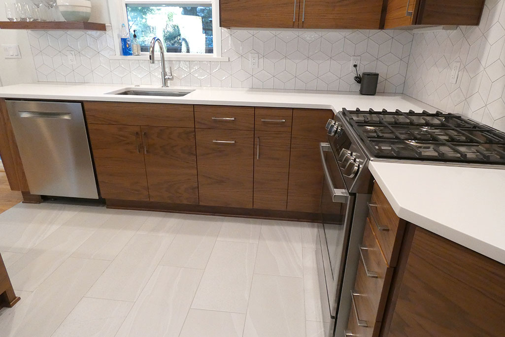 SW Portland OR Kitchen Remodel with Walnut Cabinets SW Portland OR Kitchen Remodel with Walnut Cabinets